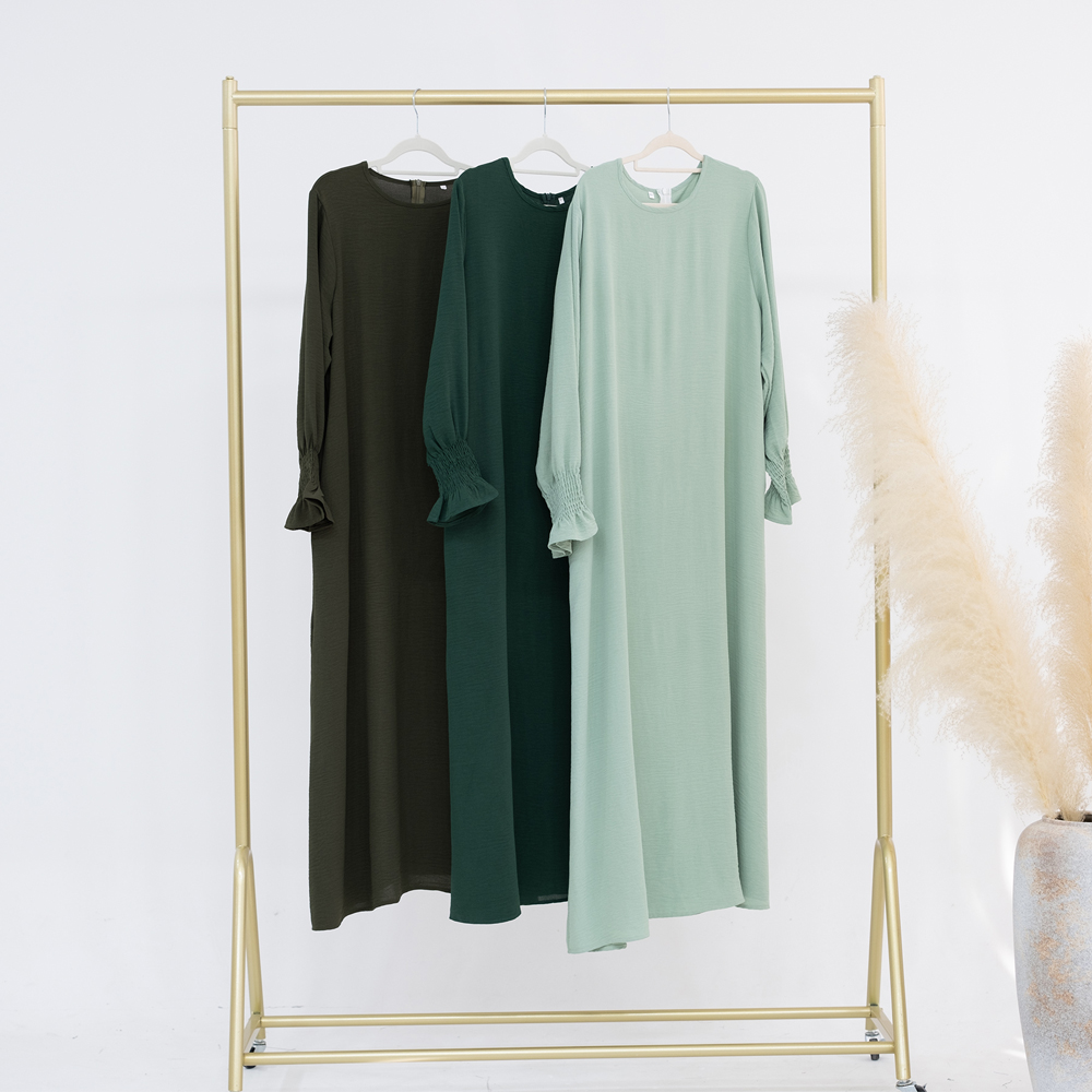 Abaya ample et élégante pour femmes musulmanes - Manches longues à poignets smockés, poches latérales. Robe modeste islamique pour le Ramadan, vêtements islamiques
