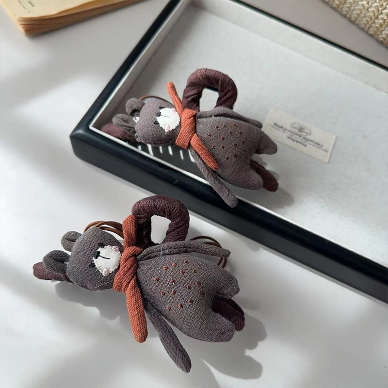 Écharpe ours AB pour attraper le visage, 1 pièce, Animal de dessin animé, coupe de cheveux haut de gamme, pince requin, accessoires pour cheveux, nouveau Style