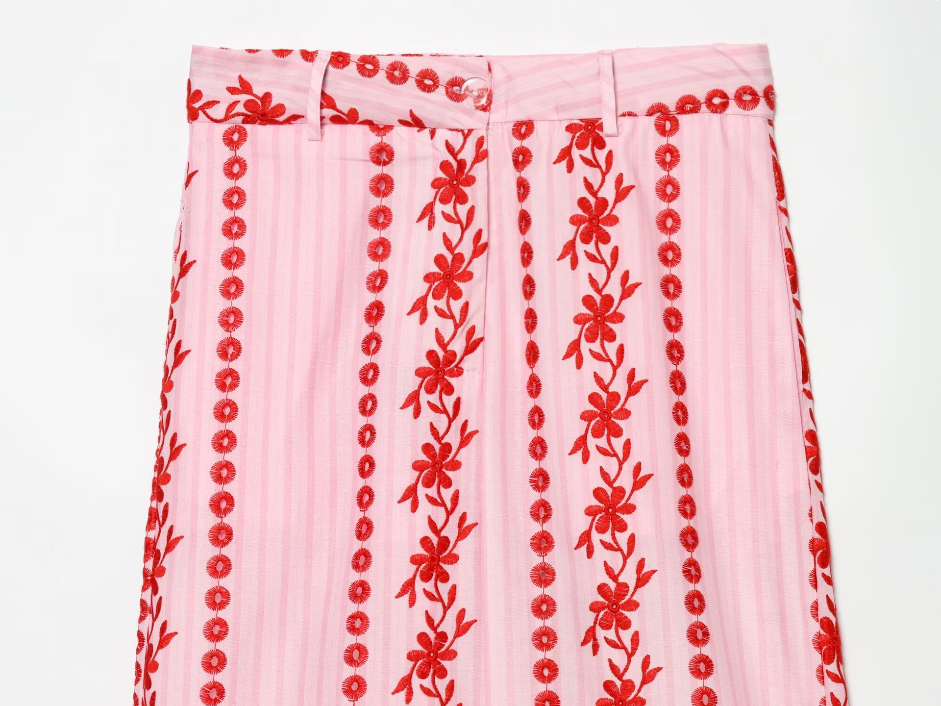 Pantalon long vintage rose brodé ajouré pour femme, style bohème, jambe large, pour la plage, nouvelle collection été 2026, idéal pour les vacances