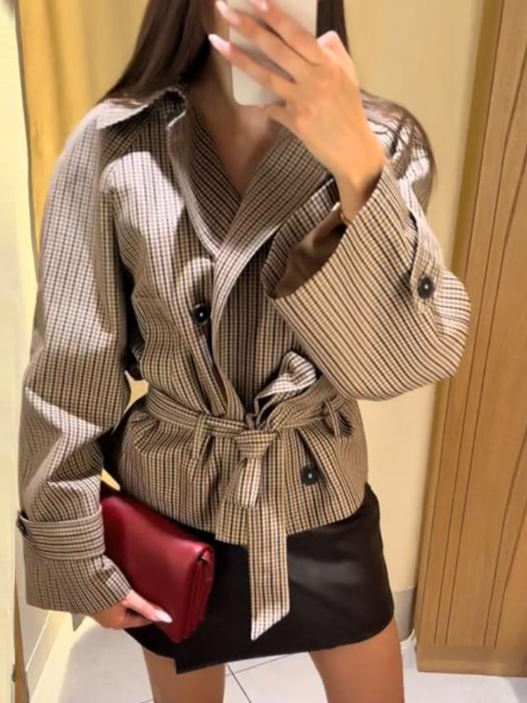 Manteau Trench Court à Carreaux, Col à Revers, Double Boutonnage, Ceinturé, Manches Longues, Manteaux Polyvalents pour Femmes, Tenue de Trajet Automne 2026
