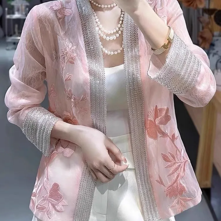 Printemps/été nouveau chinois femmes vêtements perle broderie rétro ample décontracté crème solaire manteau femme haute qualité vêtements d'extérieur femmes haut