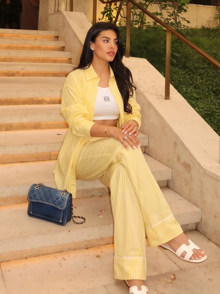 Ensemble 2 pièces chic pour femme : chemise rayée jaune à manches longues et pantalon large à cordon de serrage – Style streetwear