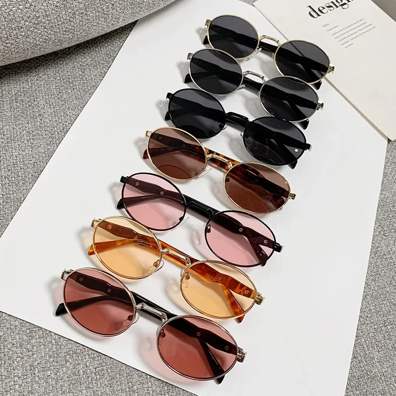 Lunettes de soleil ovales en métal pour hommes et femmes, lunettes de soleil à monture ronde, nuances rétro, lunettes unisexes, UV400, design de marque de luxe