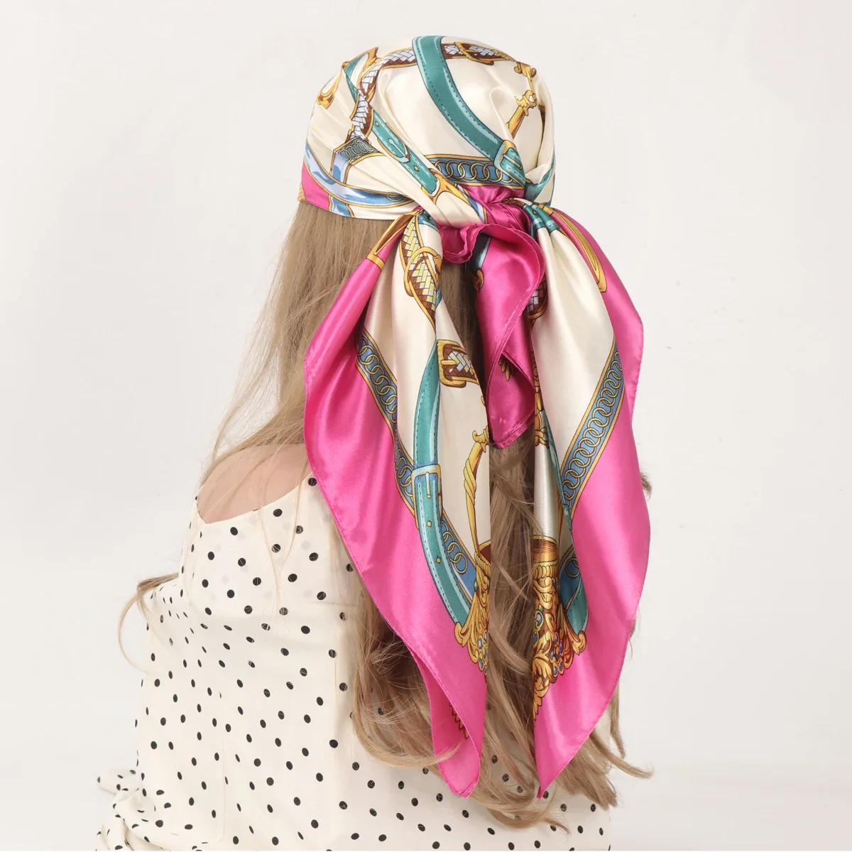 90*90 cm Foulard en soie Scarftop Headwraps femmes quatre saisons Foulard de cheveux Hijab Foulard Iuxe Bandana Femme Foulard