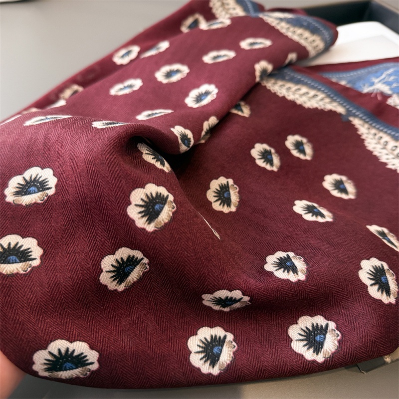 Écharpe carrée élégante en coton et lin à chevrons, châle effet soie, foulard style velours, étole de protection solaire, pour femme