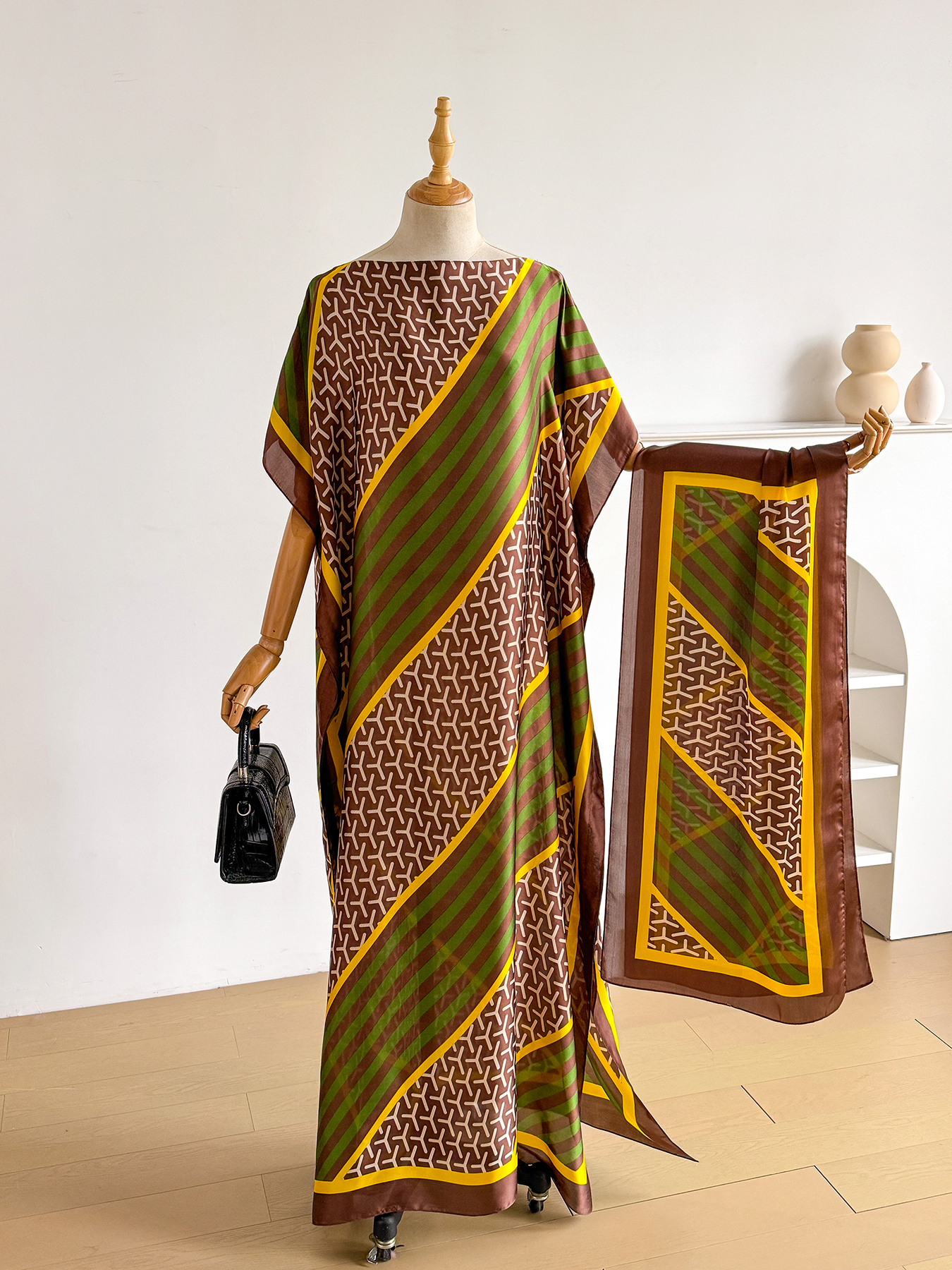 Abaya en satin à rayures géométriques avec hijab, robe kaftan maxi ample pour femmes musulmanes africaines, tenue de plage estivale