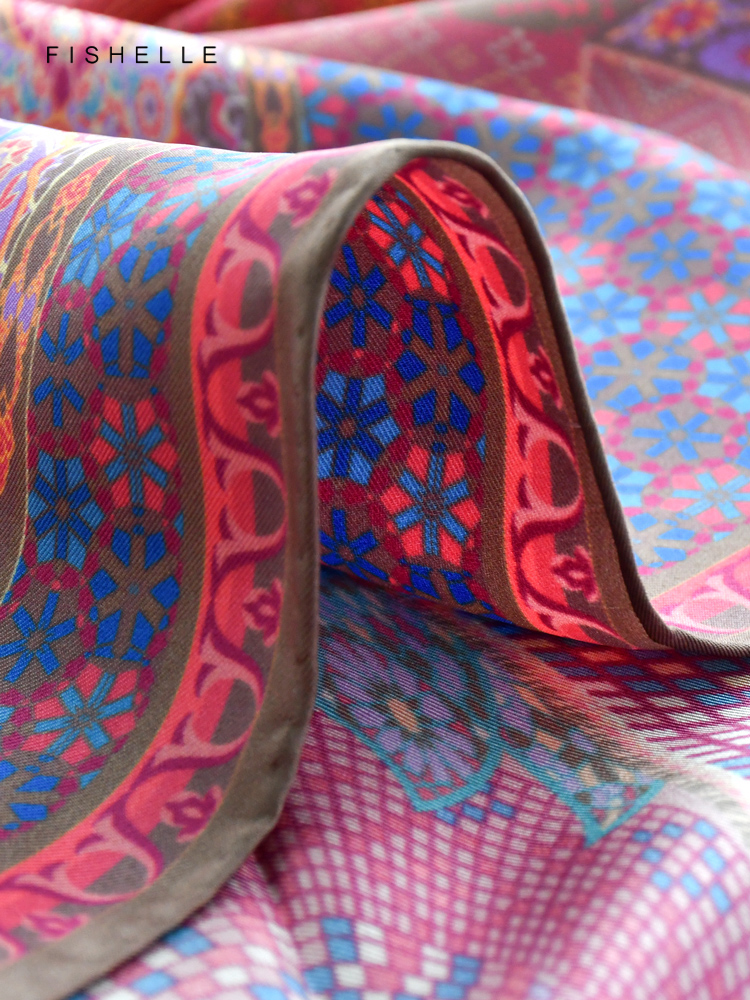 Magnifique foulard 100% soie imprimé, châle enveloppement sergé, Bandana Hijab carré pour femmes, bandeau, foulard, cadeaux luxueux pour dames