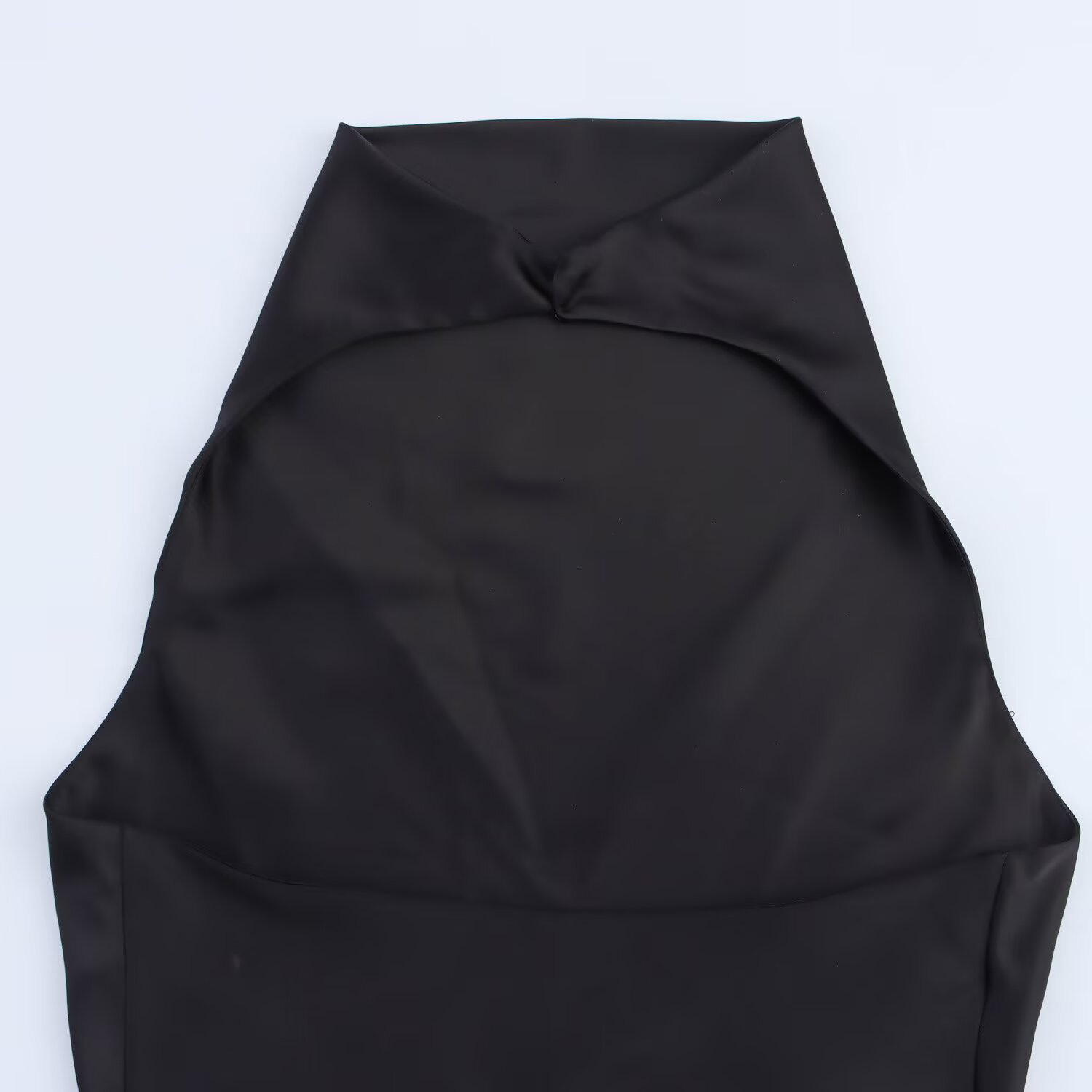 Robe d'été pour femmes, vêtements de tempérament Simple, à la mode et Sexy, dos nu, Texture en Satin de soie, col suspendu, nouvelle collection 2025