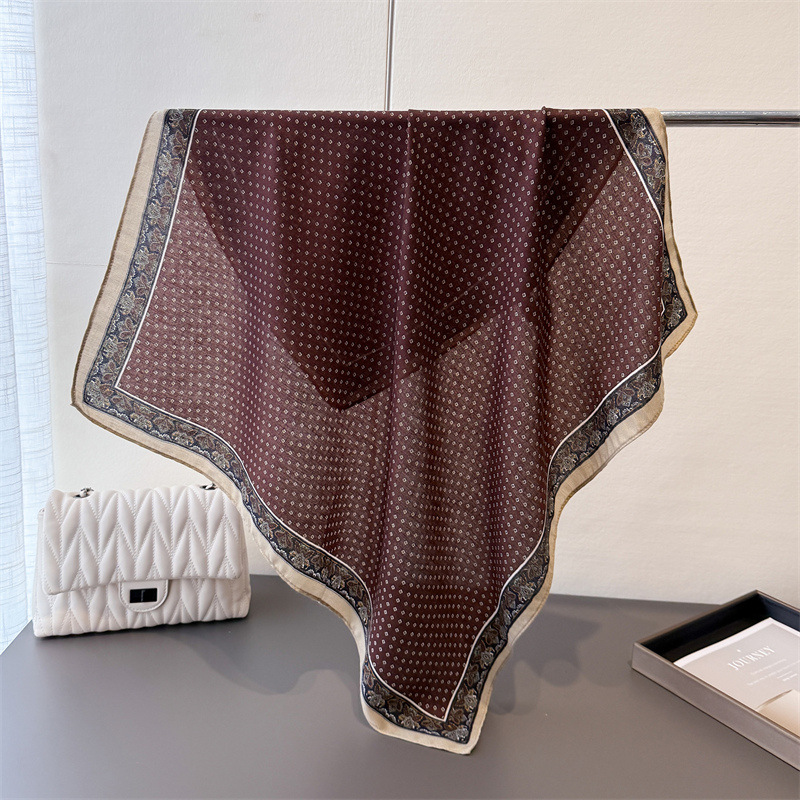 Foulard en coton et lin rouge pour femmes, petit carré, Protection du cou, à la mode, cadeau polyvalent pour maman, nouvelle collection 2026