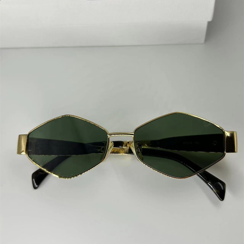 Lunettes de soleil luxueuses, élégantes et de haute qualité - même style pour hommes et femmes