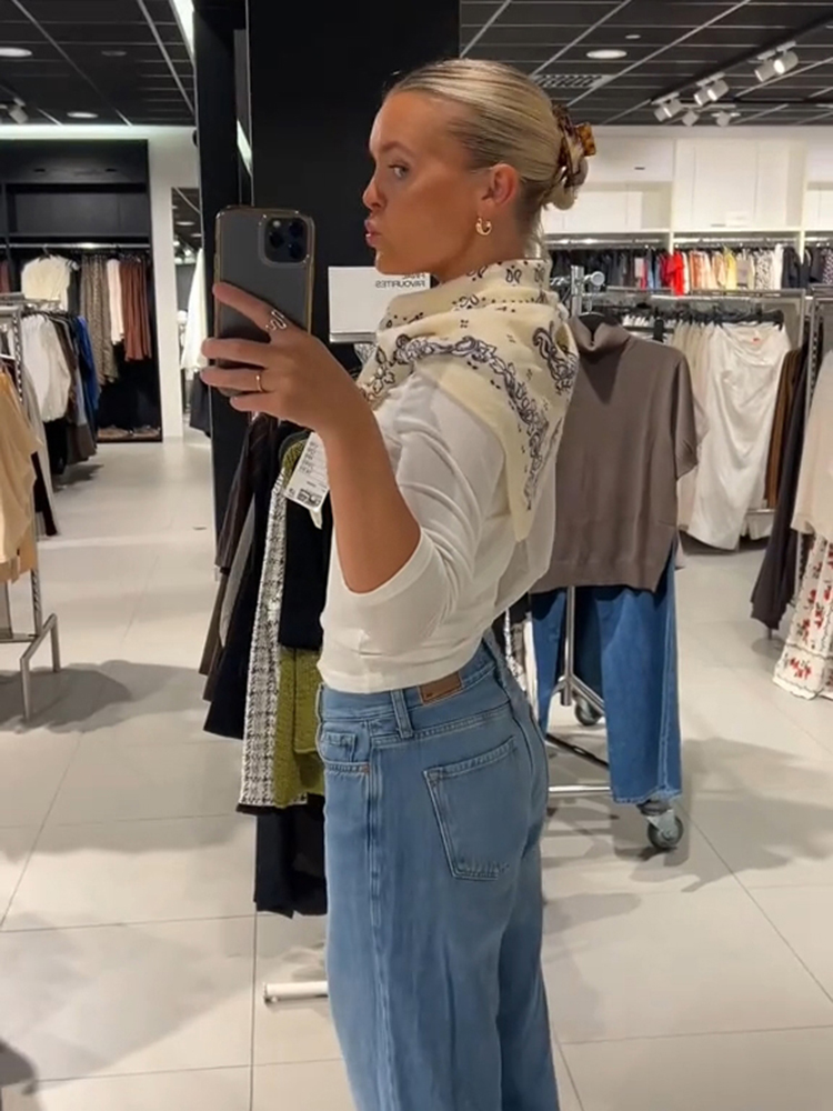 Écharpe carrée pour femme, motif tricoté, légère et douce, châle polyvalent, accessoire de mode pour l'automne et l'hiver.