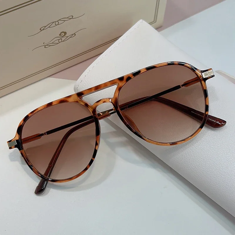 Nouvelles lunettes De soleil surdimensionnées femmes hommes Vintage pilote marque De créateur lunettes De soleil femme grand cadre miroir rétro Oculos De Sol Feminino