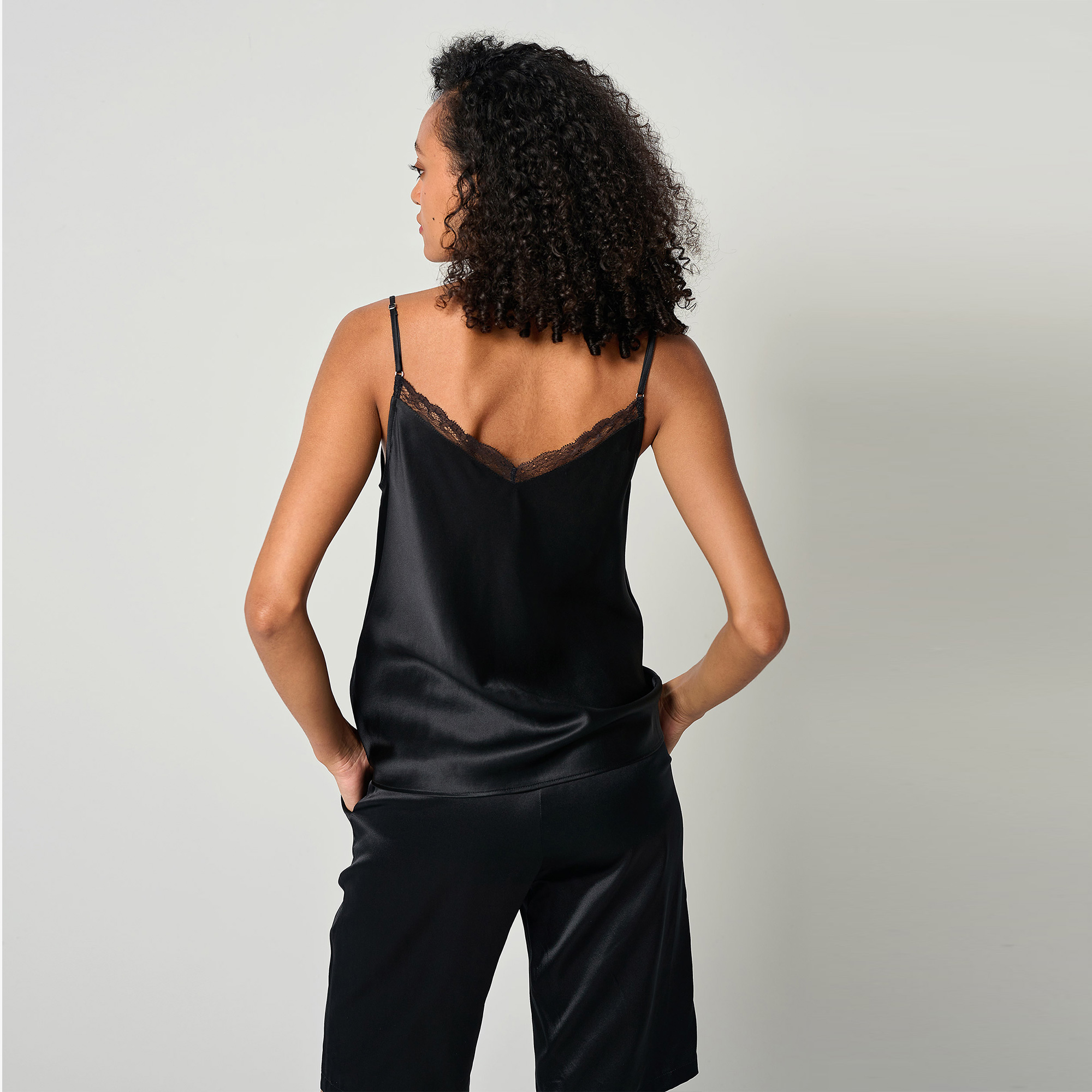 LILYSILK Camisole 2 en 1 en soie pour femme MIM Vest Top avec col en V en dentelle et fines bretelles réglables