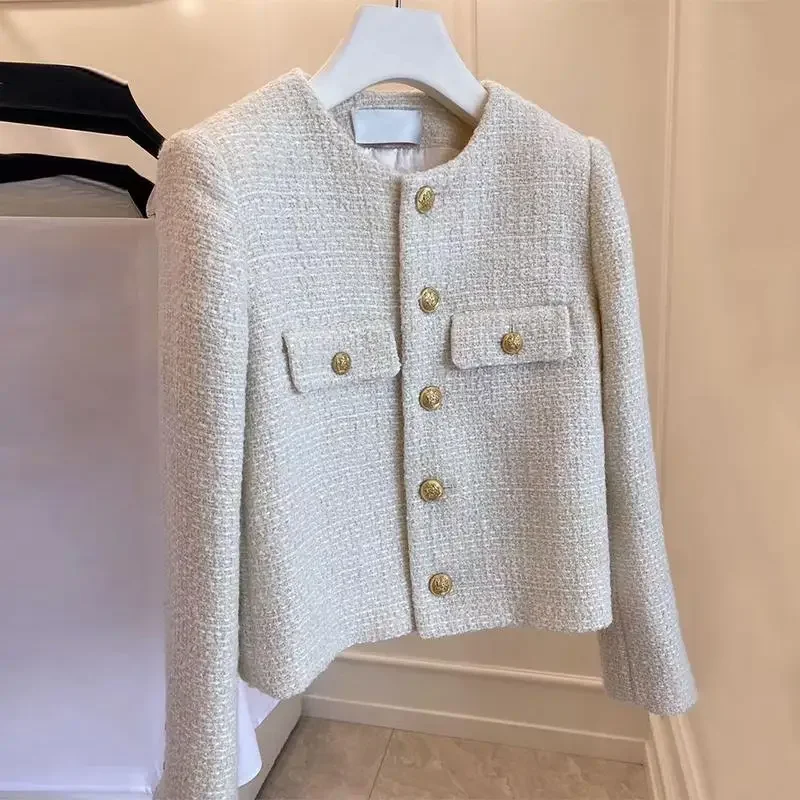 2025 laine Tweed manteau mode haut de gamme bouton doré court mince tempérament printemps et automne coréen manteaux femmes veste
