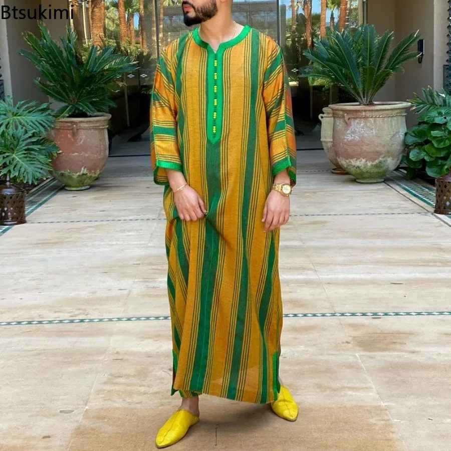 Nouveau 2026 Islam Musulman Hommes Vêtements Lâche Jubba Thobe Abaya Tenue Musulmane Pour Homme Caftan Robes Islamiques Pakistan Arabie Robe