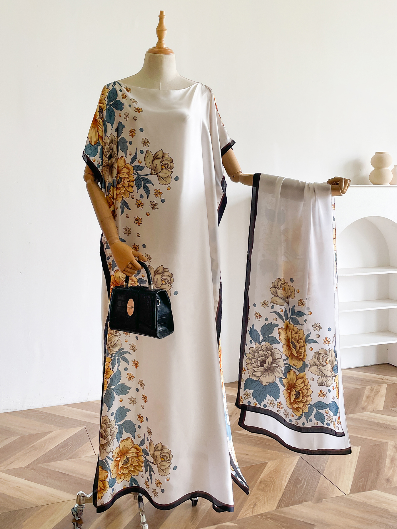 Abaya en satin imprimé floral avec foulard, kaftan maxi ample pour femmes musulmanes africaines, tenue d'été pour la plage et les vacances