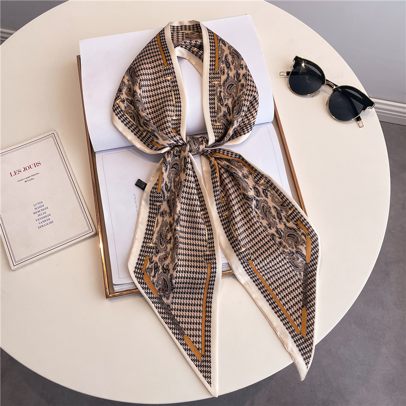 Écharpe de luxe imprimée cheval, élégante, fine et soyeuse, nouvelle mode 2026, foulard décoratif décontracté pour femme