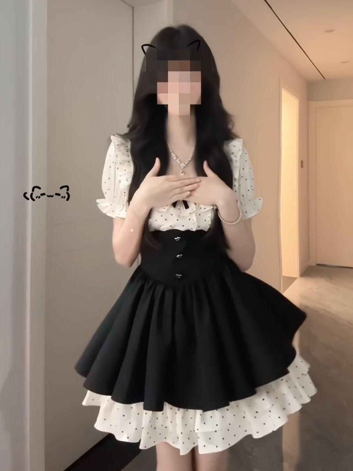 Robe Coquette Gothic Lolita pour femmes, noire, à pois, manches courtes bouffantes, nœud, volants, taille haute, mini-robe, tenue élégante