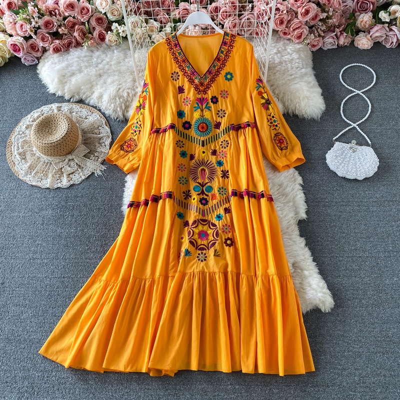 Robe de plage Vintage pour femmes, broderie florale, manches courtes, col en v, en coton et lin, style Boho, été