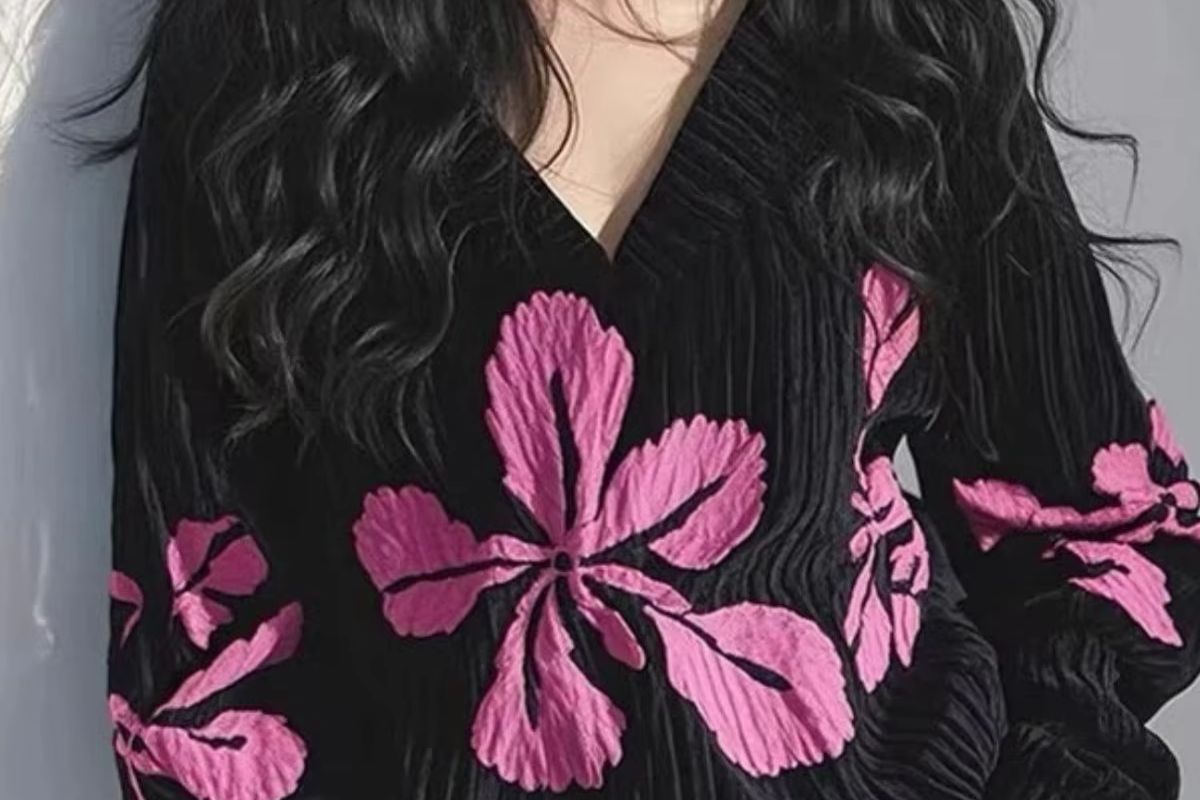 Style paresseux noir fleur imprimé hauts printemps automne nouveau à manches longues en vrac grande taille décontracté t-shirts mode Vintage femmes vêtements