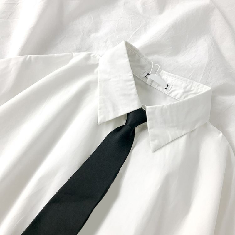 Chemises blanches pour femmes, cravate noire, Style japonais, pour étudiantes Preppy, chemisier pour filles JK, Simple, solide, ample, hauts d'été à boutons, nouveau