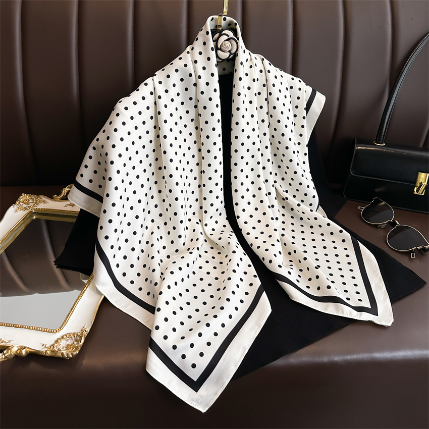 Foulard en soie à pois tendance de 90 cm pour femme, bandeau en twill, foulard rayé, hijab, écharpes carrées et châles, écharpes de cou