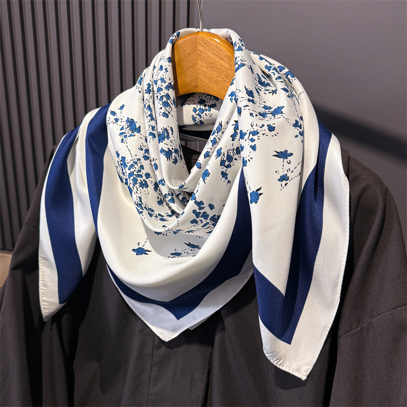 1 pièce Foulard carré imprimé en coton pour femme 90*90cm, Foulards en soie pour femme, Bandanas, Châles de plage de luxe, Écharpes élégantes, Hijab, Foulard de cou