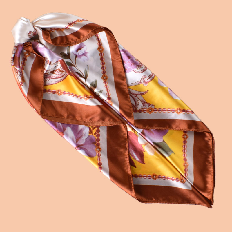 1 pièce Foulard carré en satin à imprimé floral pour femme, accessoire capillaire, nouveau style printemps, polyvalent, décoration pour sac ceinture, foulard en soie