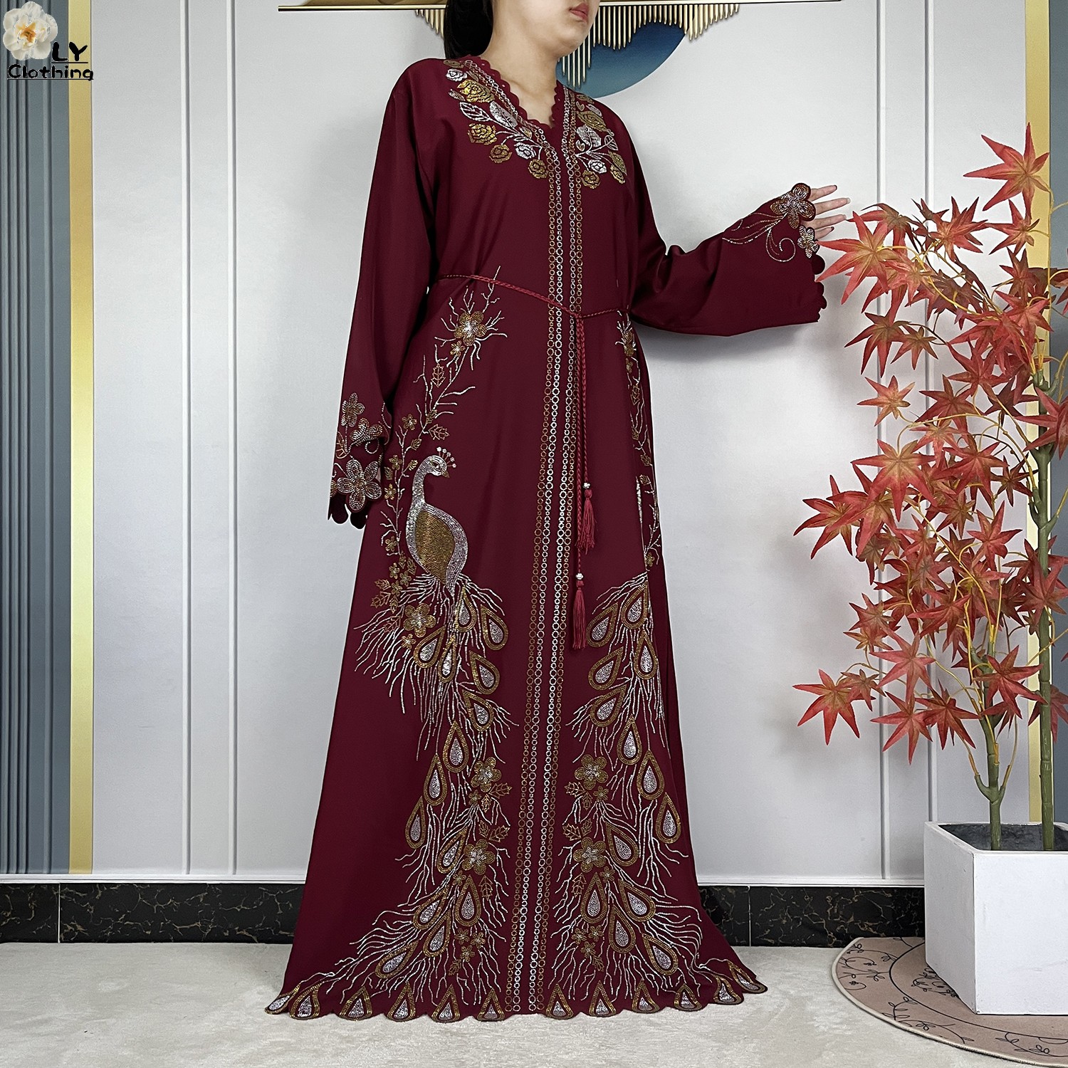 Nouvelle robe musulmane pour femmes de style Dubaï, élégante robe arabe pour femme, hijab à manches longues en mousseline de soie, abaya ornée de diamants, vêtements islamiques turcs