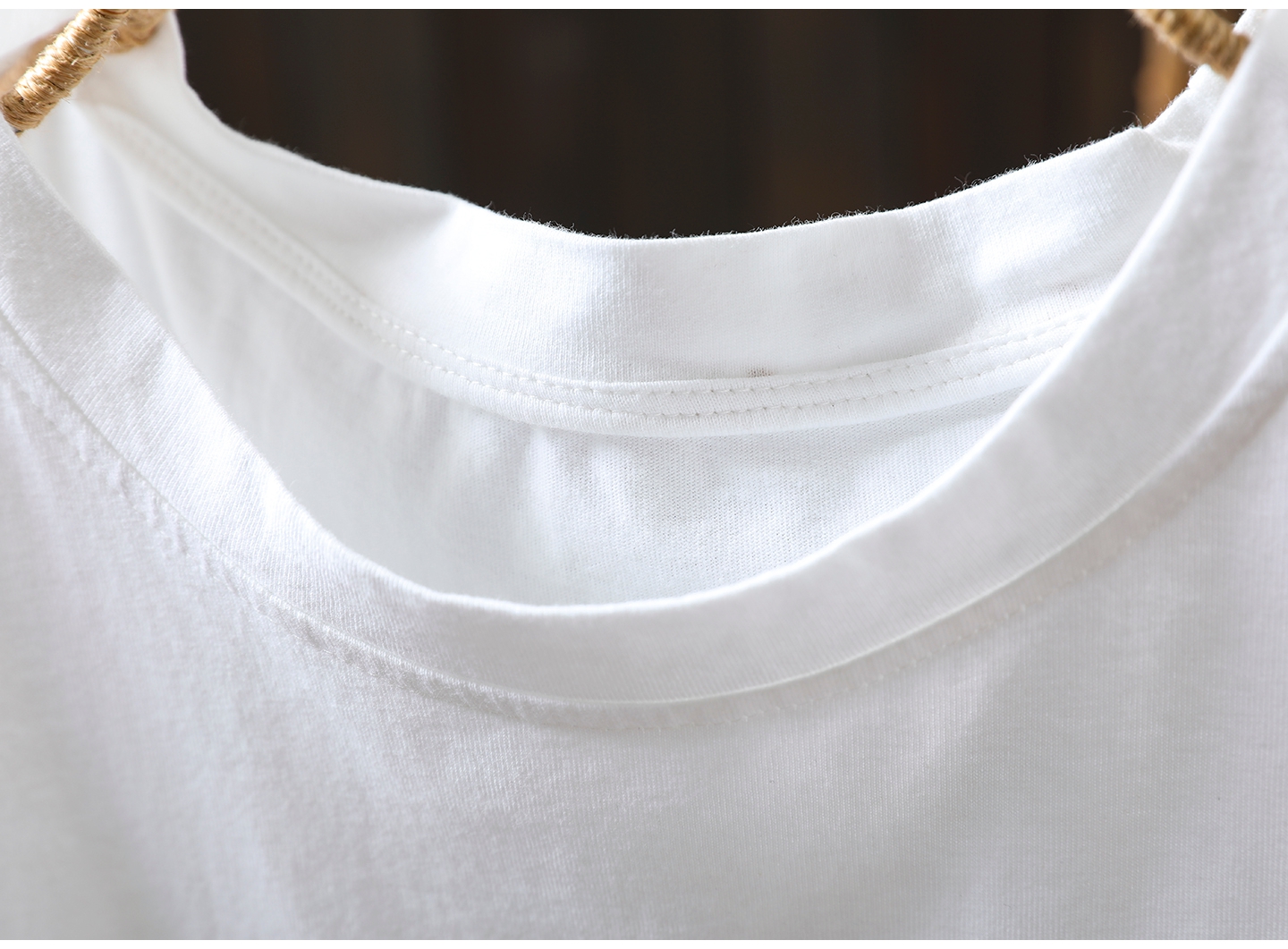 Automne femmes T-shirt 2025 nouveau décontracté col rond imprimé à manches longues pulls rétro hauts