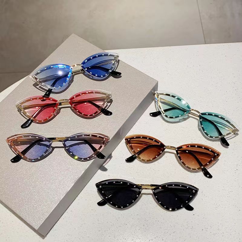 Lunettes de soleil à monture métallique œil de chat pour femmes et hommes, ovales, Vintage, nuances féminines, lunettes de soleil elliptiques pour femmes