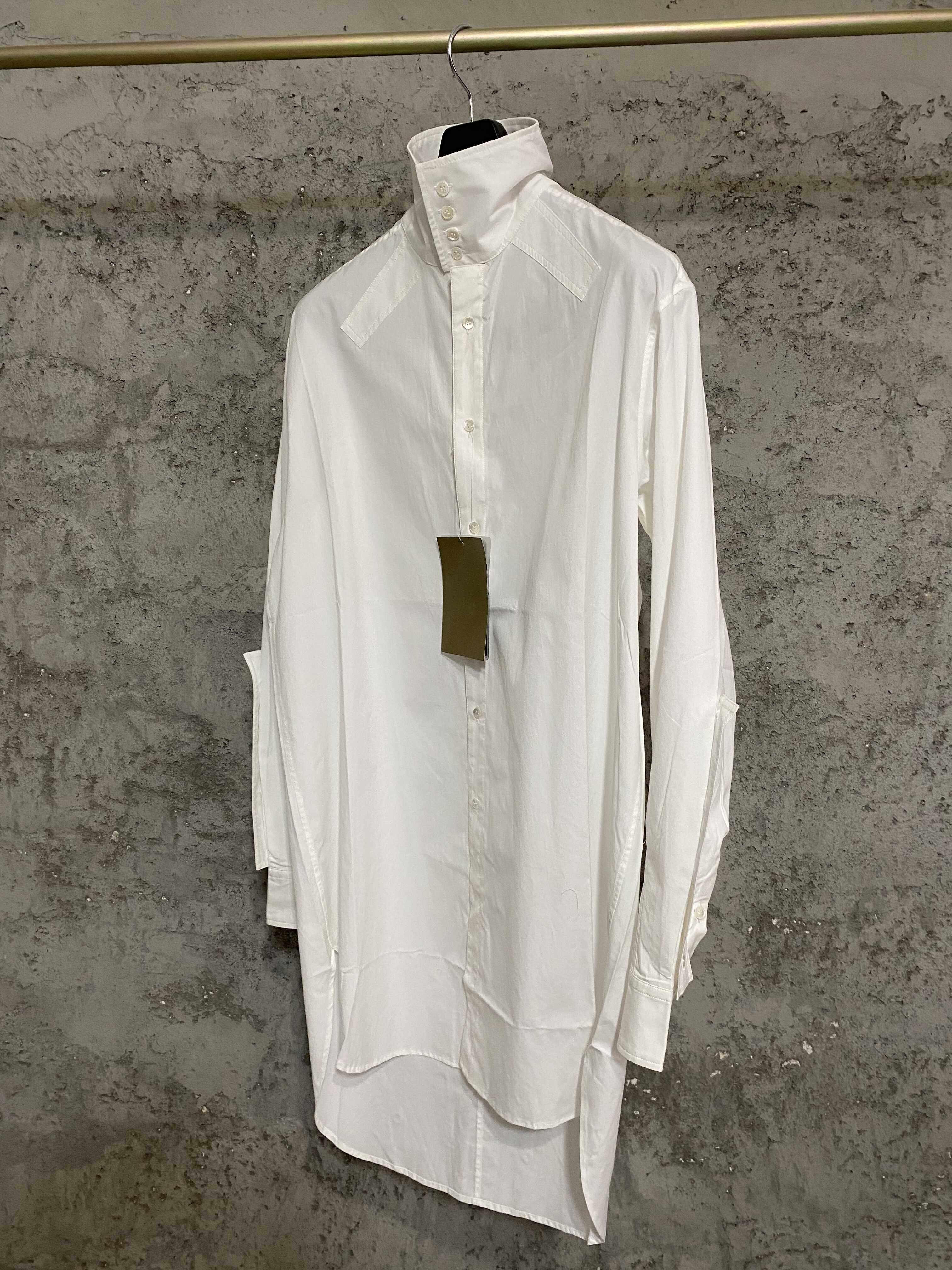 Chemise polyvalente mi-longue blanche à simple boutonnage, devant court et dos long, chemise à manches longues, haut ample