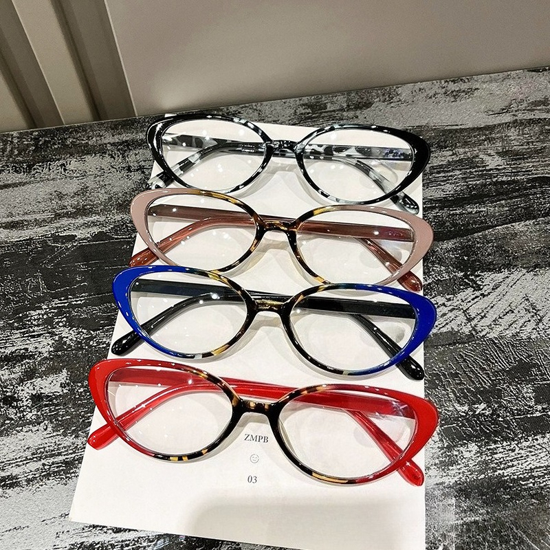 Lunettes de vue anti-lumière bleue sans correction pour femmes, style INS, monture petite œil-de-chat, tendance et classiques