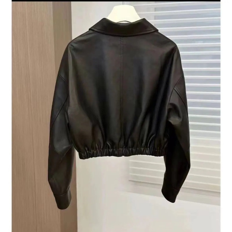 Manteau en cuir pour femmes Printemps Automne 2026 Col carré Court Femme Faux PU Vêtement d'extérieur Design tendance Mode Veste courte pour femmes