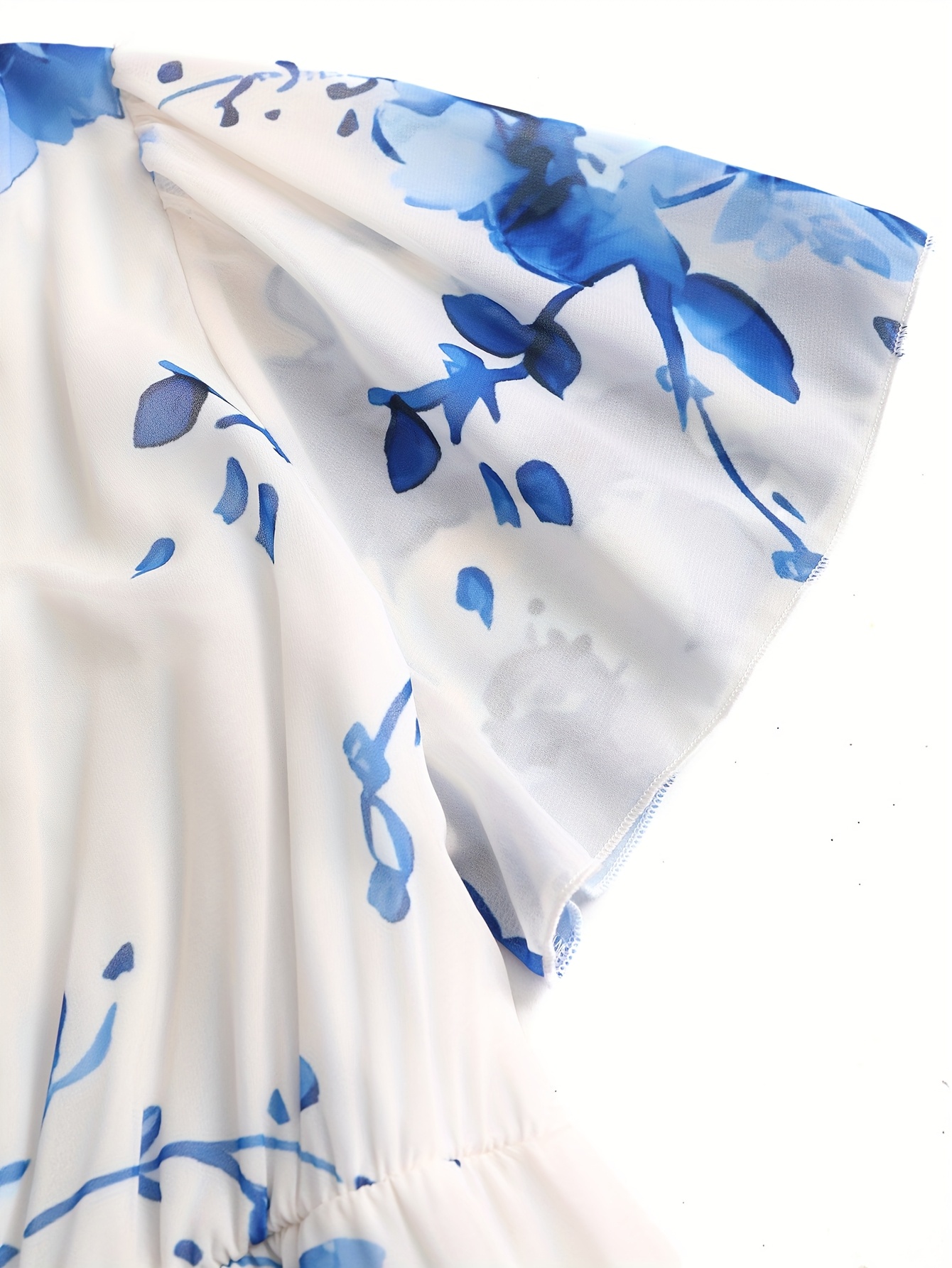 Robe mi-longue élégante et stylée à manches courtes, col en V, imprimé floral vintage, grande taille pour femme