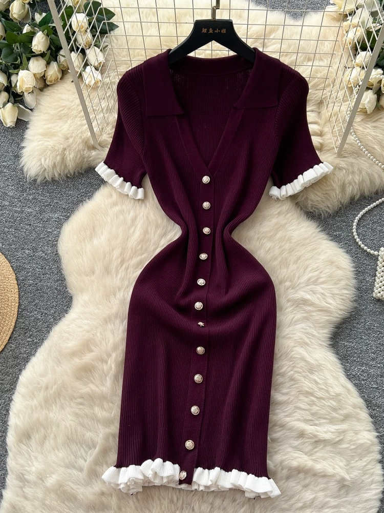 Robe Courte Tricotée pour Femme, Sexy, Col en V, Bordure Volantée Noire, Moulante, Style Coréen, Manches Courtes, Boucle Métallique, pour l'Été