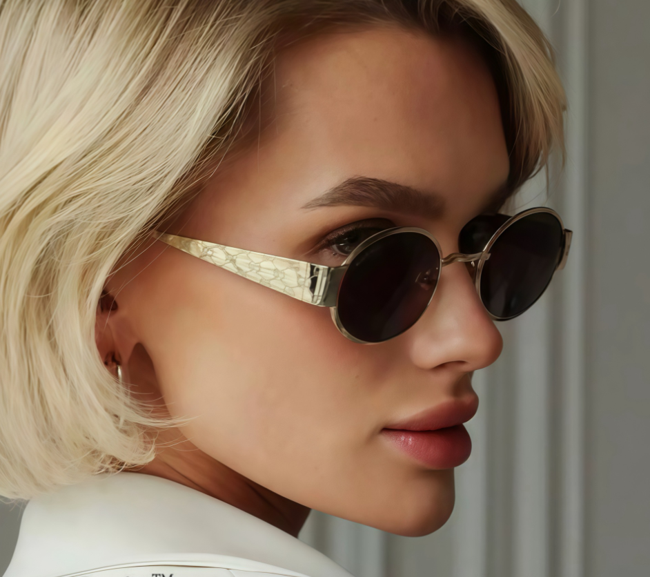 Glamour luxe femmes lunettes de soleil métal ovale marque lunettes de soleil pour dames élégant concepteur nuances UV400