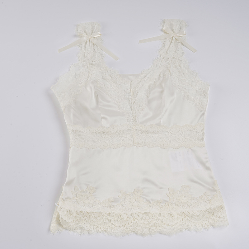 Débardeur court en Satin de soie pour femmes, garniture en dentelle, bretelles Spaghetti, Peplum, col en V, dos nu, Y2k, hauts de sortie, gilet