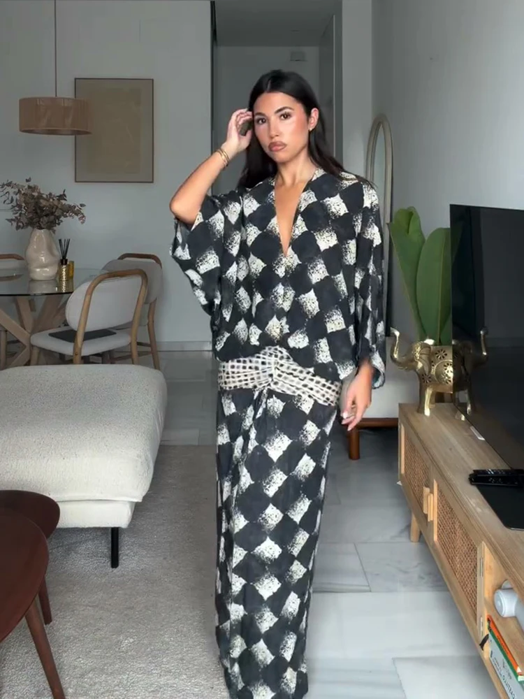 Robe longue élégante à imprimé écossais pour femme, col en V, manches chauve-souris, taille cintrée, collection Printemps-Été 2026, tenue décontractée pour les vacances