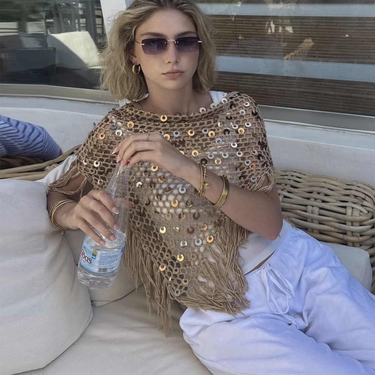 Haut à sequins crocheté à la main tendance, cache-maillot ajouré à franges pour l'été, les vacances à la plage et les soirées à la piscine, tenue de plage décontractée pour femme