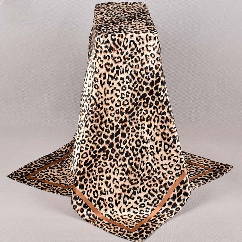 Foulard Carré en Satin Doux pour Femme, 90x90cm, Belles Fleurs, Châle, Écharpe de Sauna