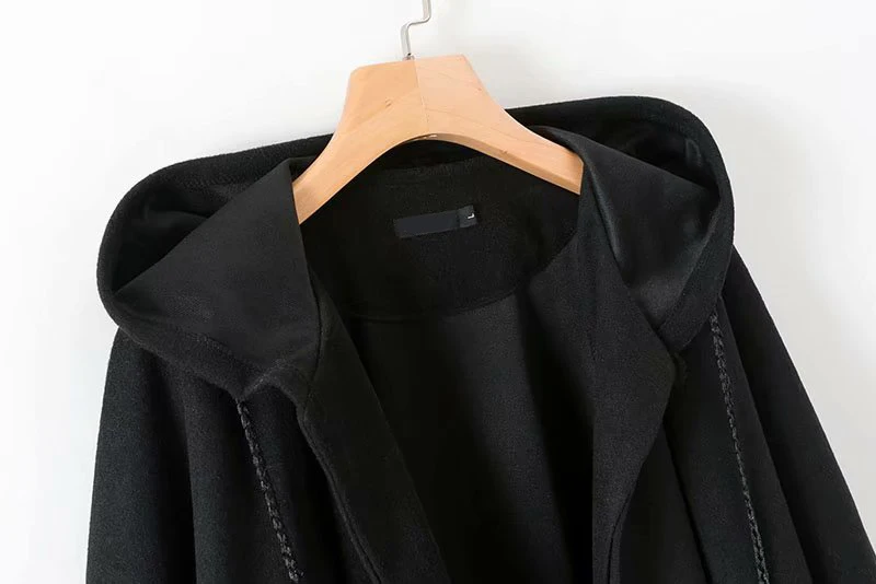 Vintage gothique noir à capuche Cape Poncho femmes Cape ample Ponchos manteau Cardigan Trench ouvert frange à capuche enveloppes Capas automne