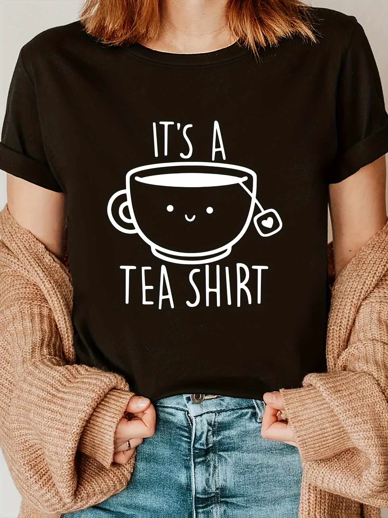 T-shirt décontracté pour femmes avec motif de dessin animé de tasse de thé imprimé avec l'inscription « It's A Tea Shirt », vêtements tendance Harajuku Kawaii Y2K