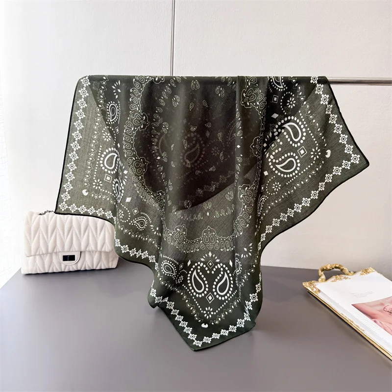 Foulard carré imprimé fleurs de cajou 70 cm pour femme, en soie imitation respirante, petit foulard décoratif de luxe, foulard de tête, polyvalent