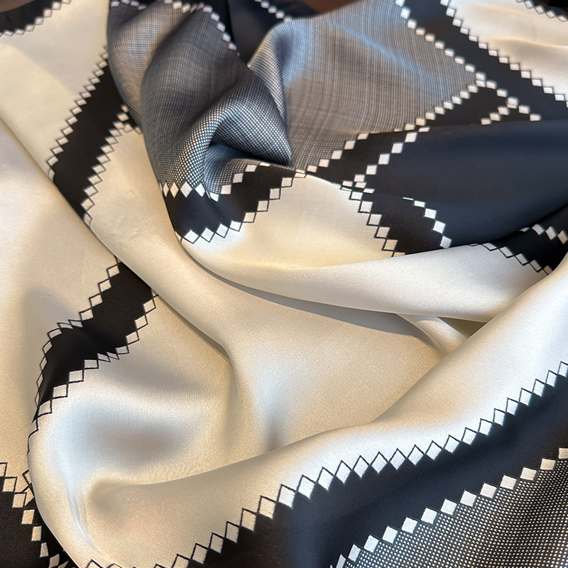 Écharpe carrée de luxe effet soie pour femme, hijab de printemps, foulard tendance, bandeau pour cheveux, ruban, bandana