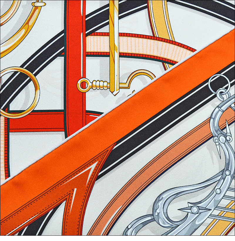Écharpe en soie multifonctionnelle de style rétro 90 * 90, écharpe en twill de soie avec procédé de peinture par pulvérisation, bord roulé à la main "M90F271-2"