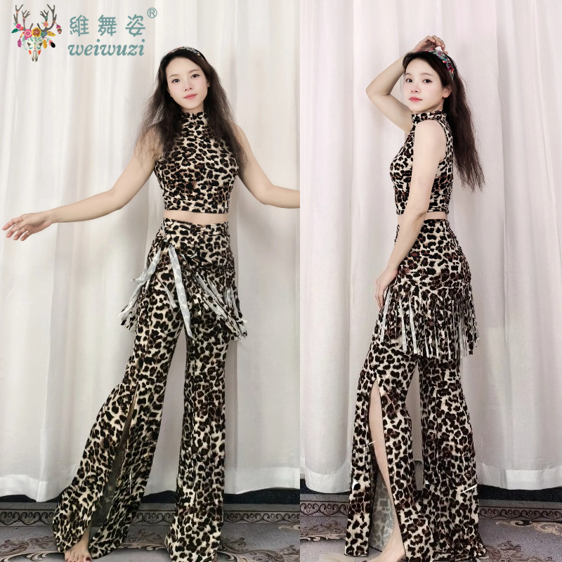 Ensemble de costumes de danse du ventre pour femmes, vêtements de pratique doux et confortables, haut + pantalon, chaîne de taille, 3 pièces, tenue d'entraînement de danse de groupe orientale