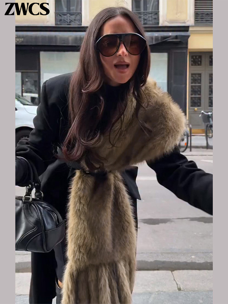 Écharpe à pompons en fausse fourrure pour femmes, foulard en fourrure moelleuse, châle de luxe, accessoires pour vêtements, nouvelle collection automne-hiver 2026