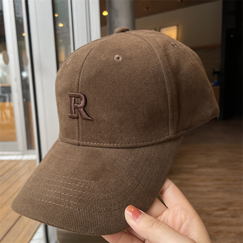 Casquette de baseball avec broderie alphabet pour hommes et femmes, haut, haut, dur, mode, visière, simple, tout, assressenti, visage, petit chapeau