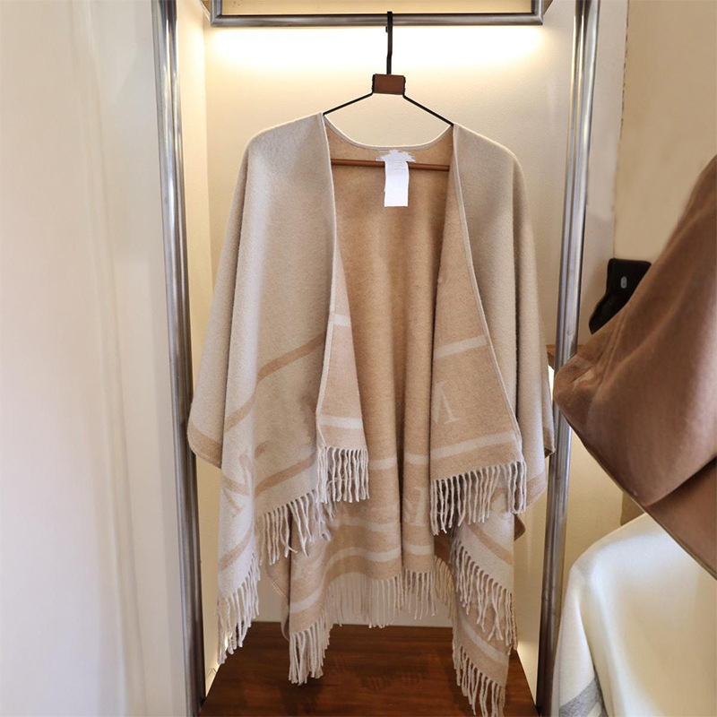 Écharpe en chenille douce avec lettres, style européen, châle épais polyvalent, cape d'hiver pour femme